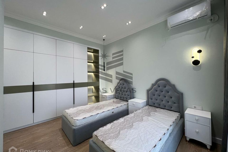 Сдаётся 3-комнатная квартира, 100 м²
