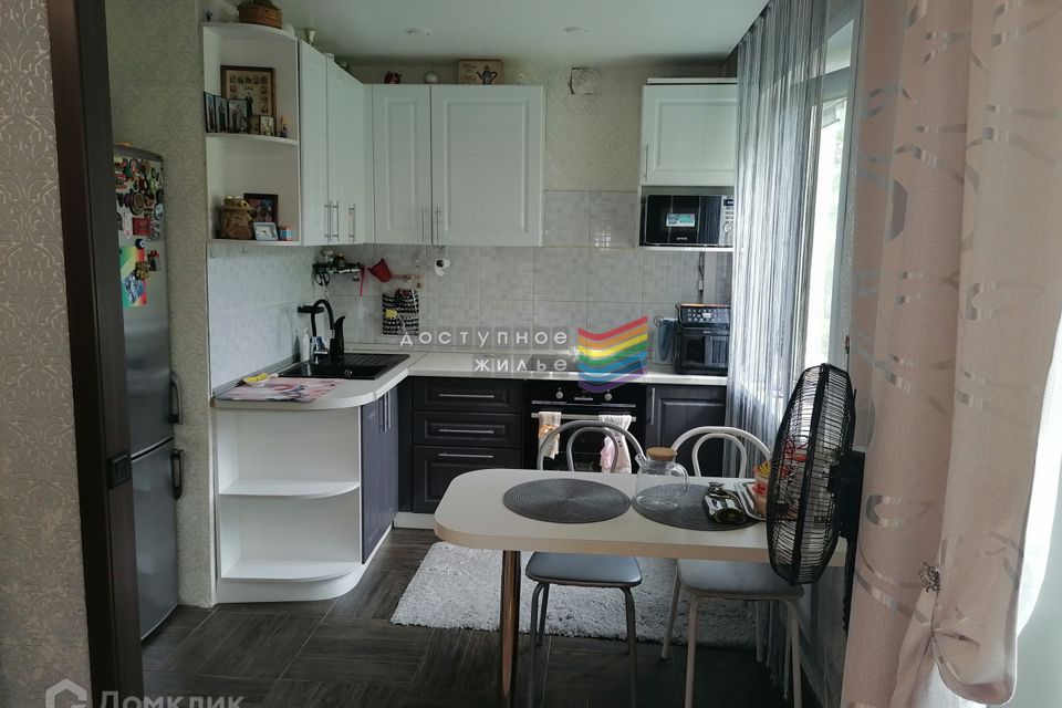 Продаётся 1-комнатная квартира, 30.6 м²