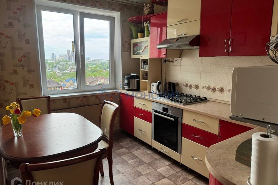 Продаётся 4-комнатная квартира, 84.4 м²