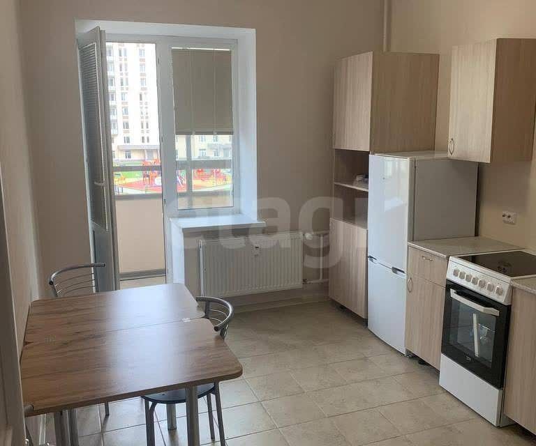 Продаётся 1-комнатная квартира, 32 м²
