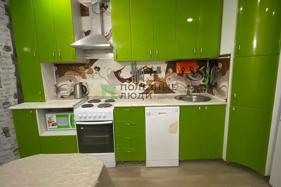 Продаётся 3-комнатная квартира, 70.5 м²
