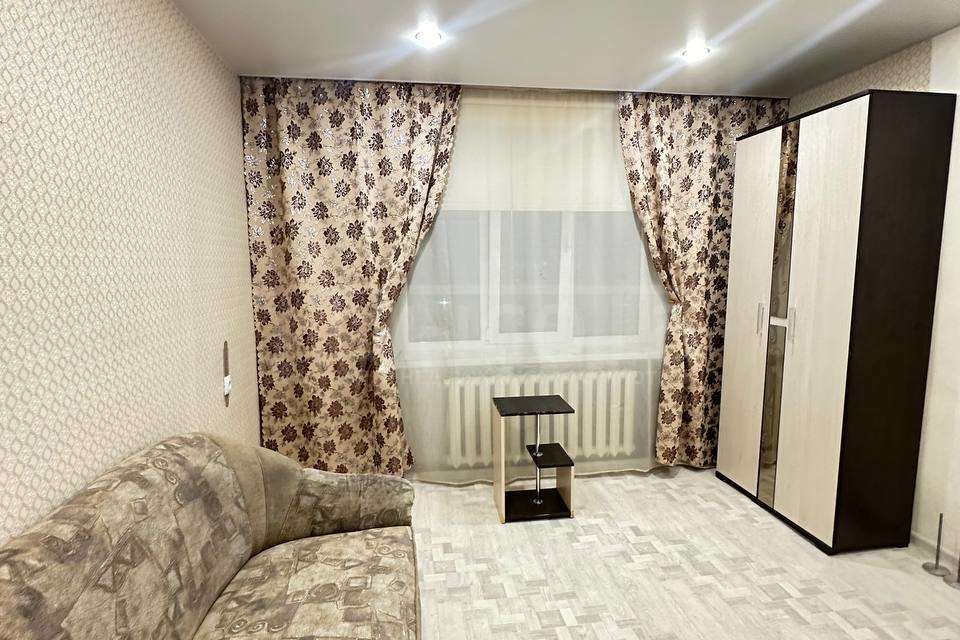 Продаётся комната в 9-комн. квартире, 17.1 м²
