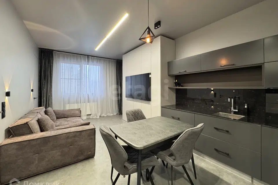Продаётся 1-комнатная квартира, 37.5 м²