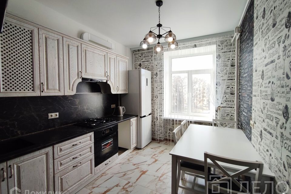 Продаётся 3-комнатная квартира, 64.8 м²