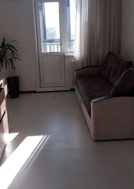 Сдаётся 1-комнатная квартира, 38 м²