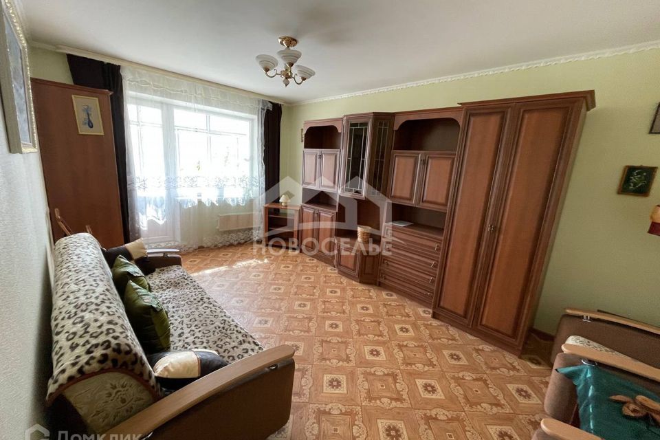 Сдаётся 1-комнатная квартира, 37 м²