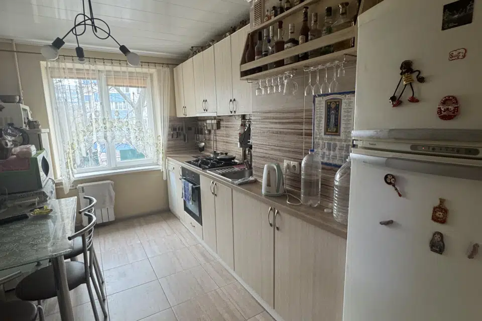 Продаётся 4-комнатная квартира, 78 м²