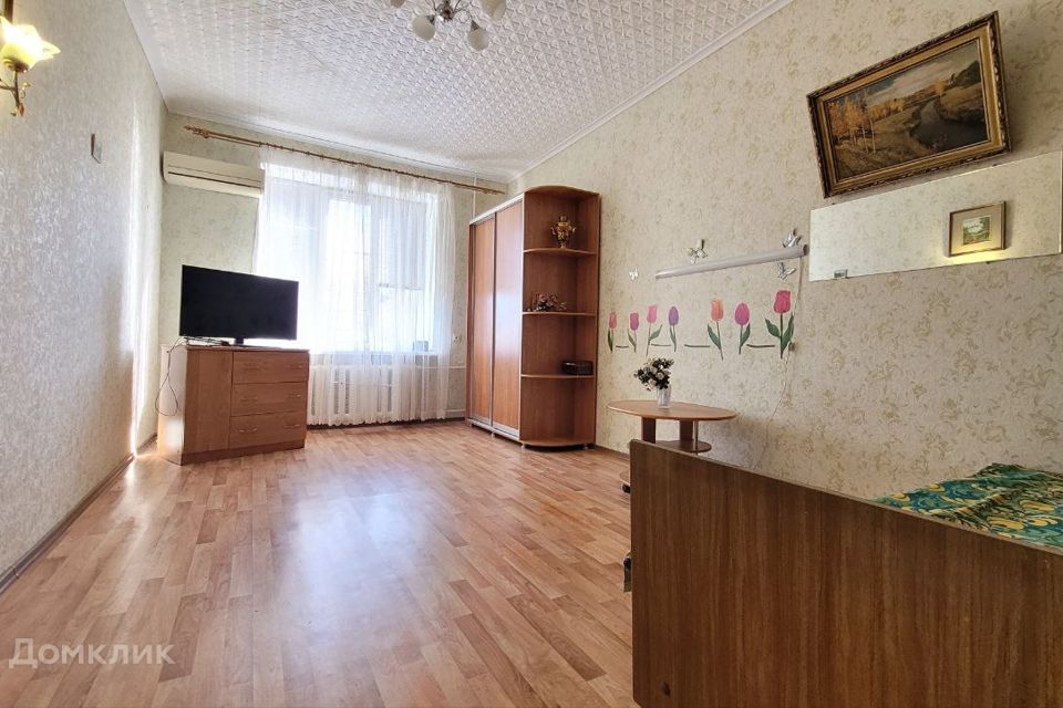 Продаётся 2-комнатная квартира, 55.5 м²