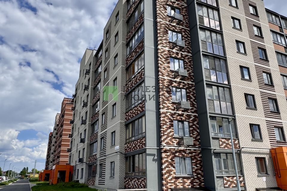Продаётся 2-комнатная квартира, 65 м²