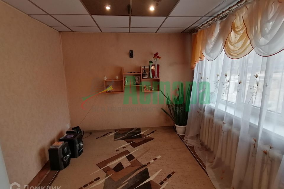 Продаётся 4-комнатная квартира, 68.4 м²