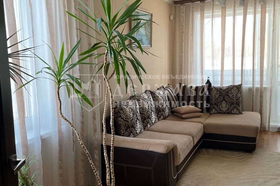 Продаётся 3-комнатная квартира, 58 м²