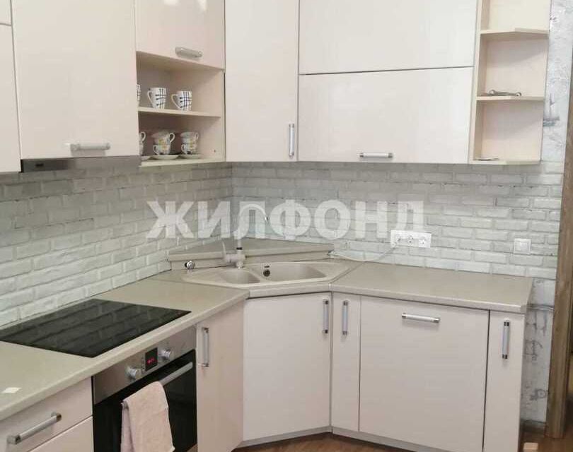 Сдаётся 1-комнатная квартира, 45 м²