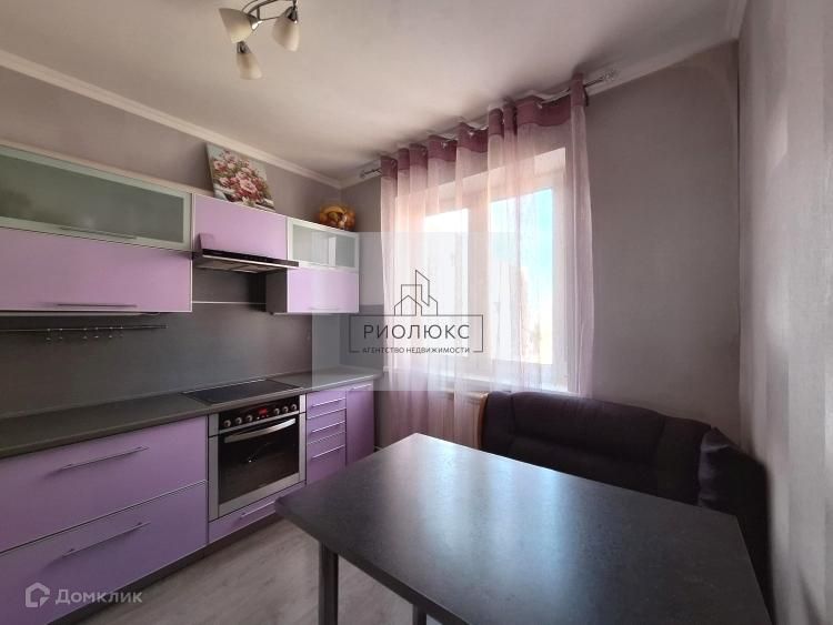 Продаётся 2-комнатная квартира, 57 м²
