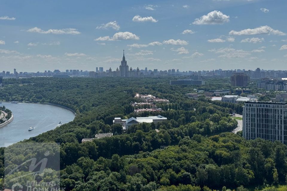 Продаётся 2-комнатная квартира, 57.1 м²