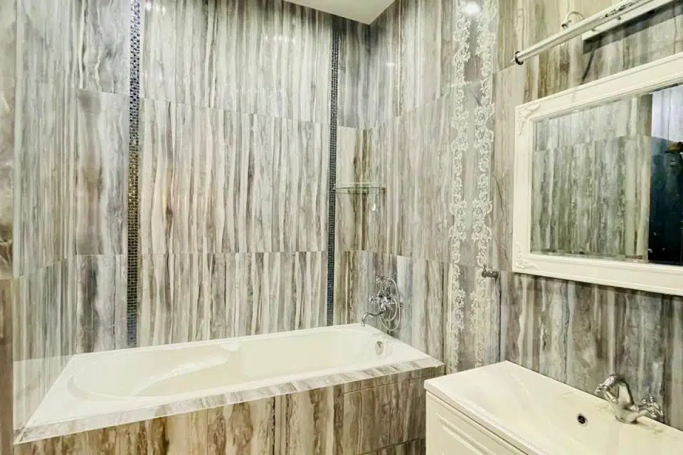 Сдаётся 3-комнатная квартира, 120 м²