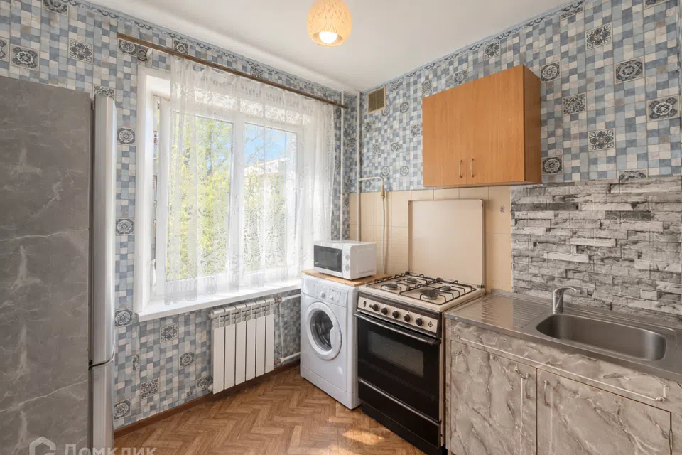 Сдаётся 2-комнатная квартира, 46 м²