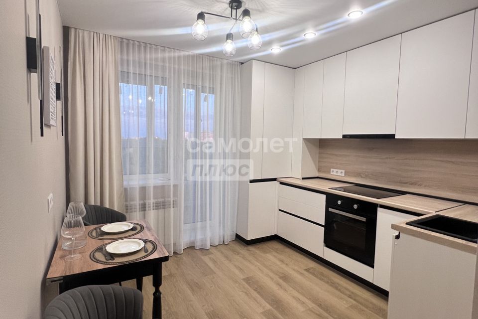 Продаётся 1-комнатная квартира, 38 м²