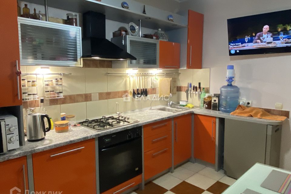 Продаётся 2-комнатная квартира, 59.6 м²