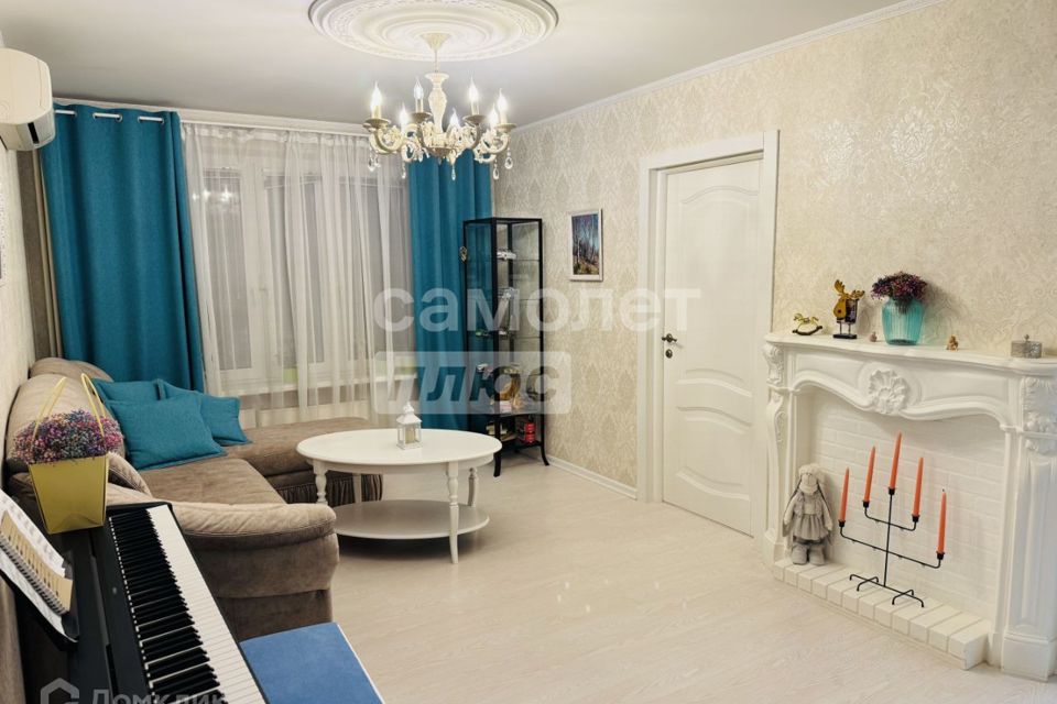 Продаётся 3-комнатная квартира, 64 м²