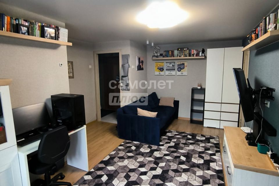 Продаётся 2-комнатная квартира, 42.3 м²