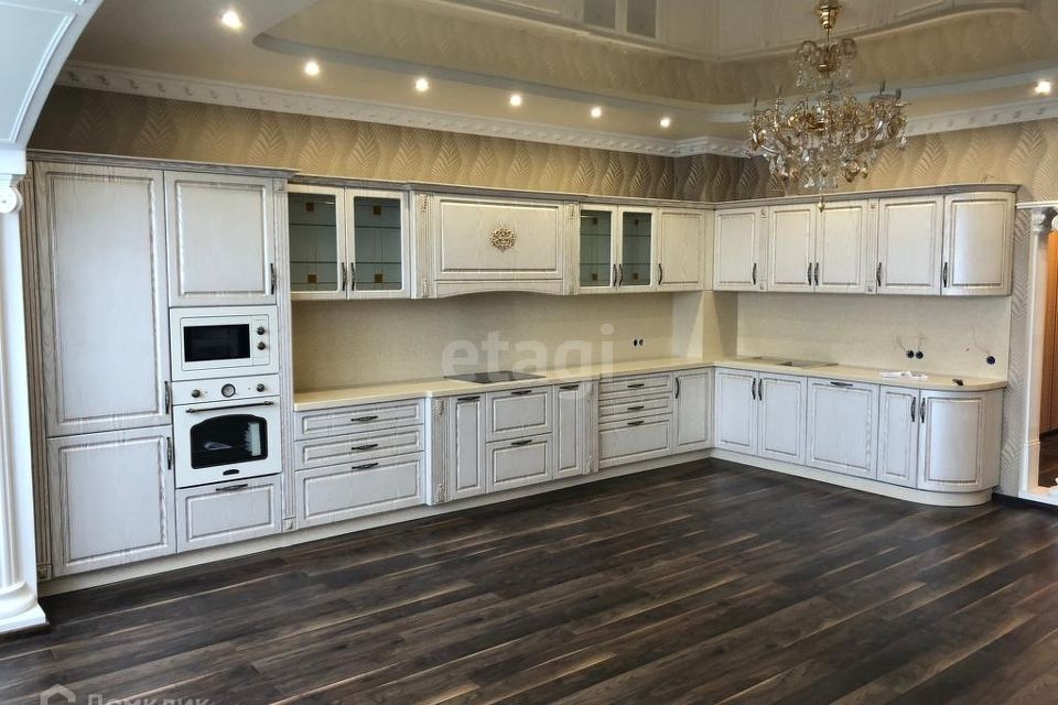 Продаётся 3-комнатная квартира, 99.6 м²