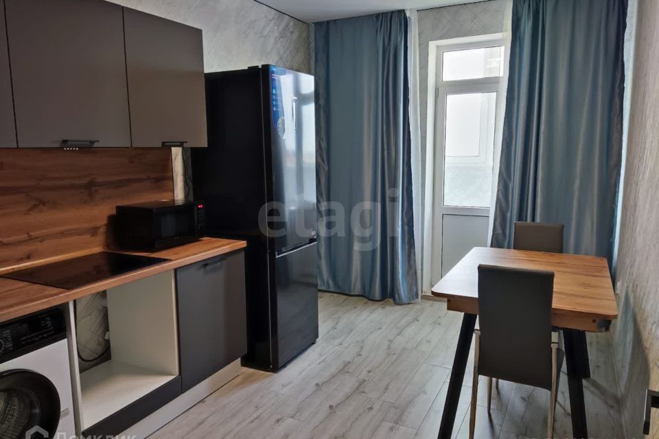 Сдаётся 1-комнатная квартира, 39 м²