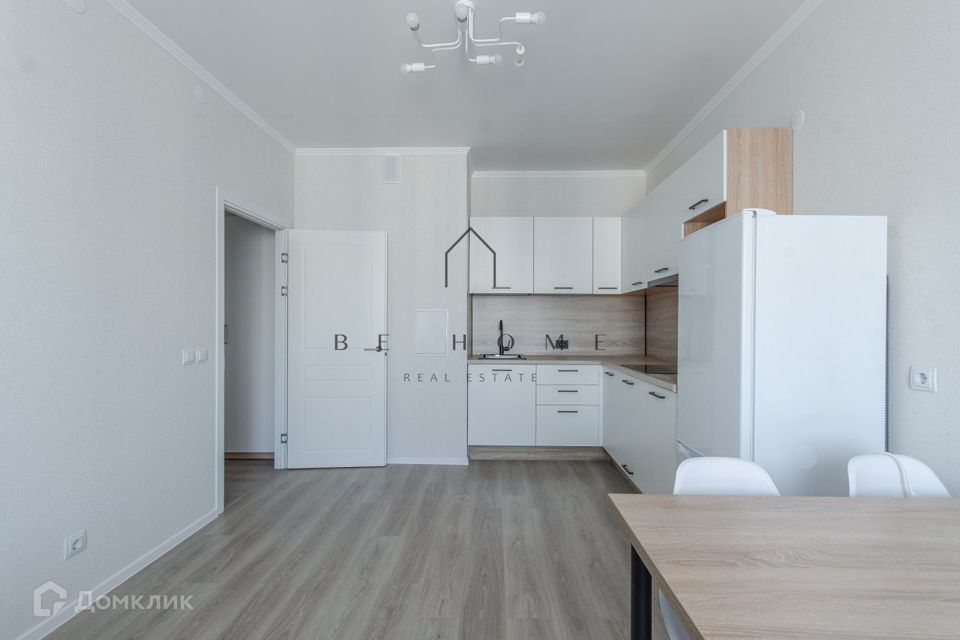Сдаётся 2-комнатная квартира, 58 м²
