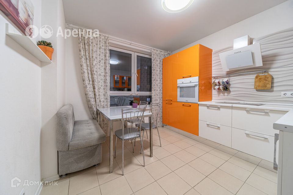 Сдаётся 2-комнатная квартира, 53 м²