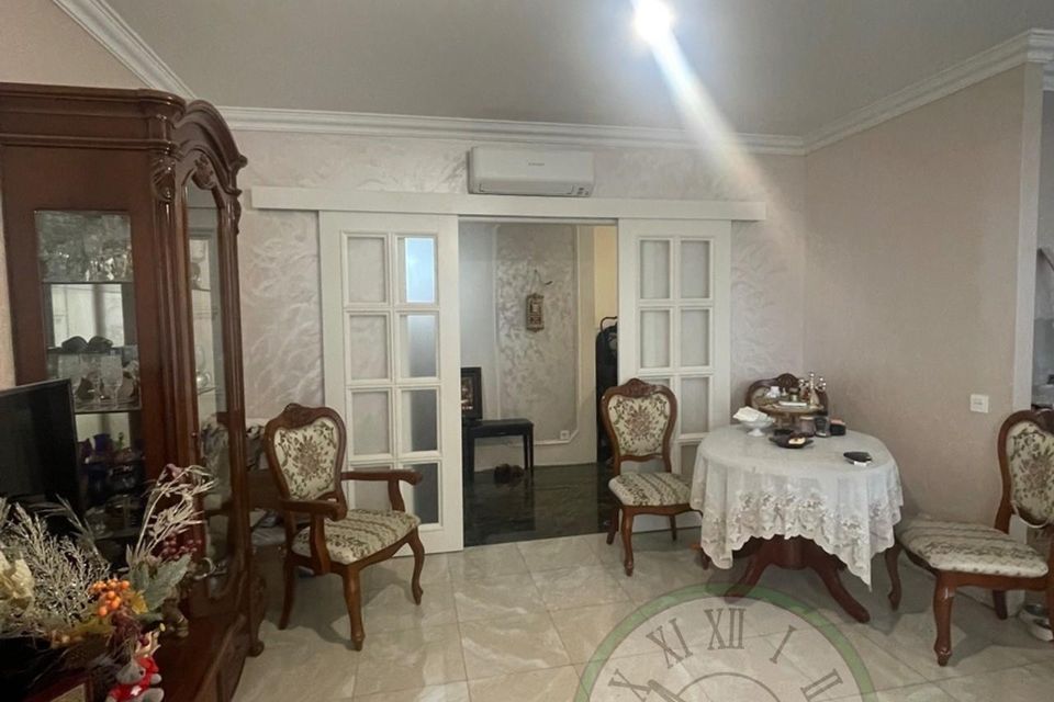 Продаётся 3-комнатная квартира, 75.6 м²