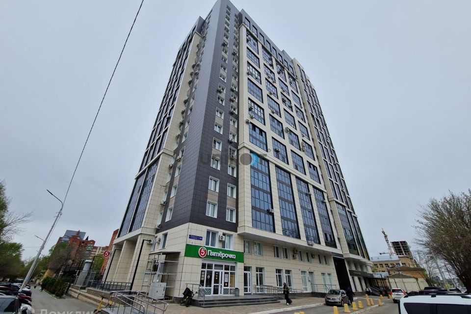 Продаётся 1-комнатная квартира, 52 м²