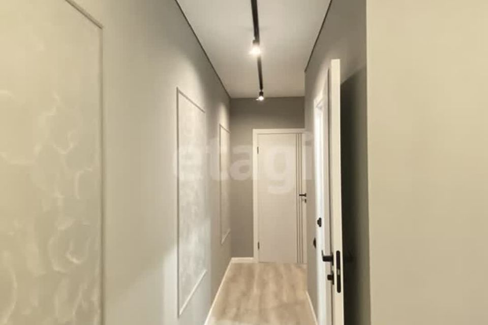 Продаётся 1-комнатная квартира, 39.8 м²