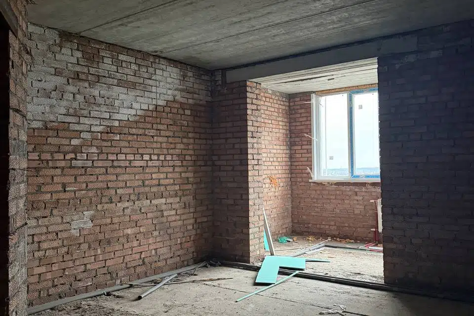 Продаётся 3-комнатная квартира, 144.8 м²