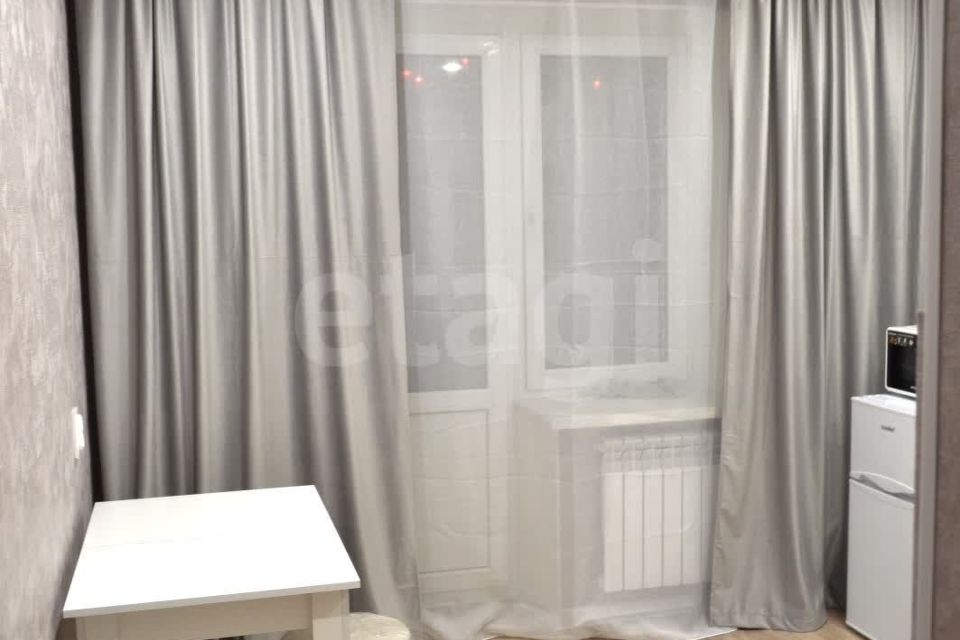 Продаётся 1-комнатная квартира, 42.5 м²