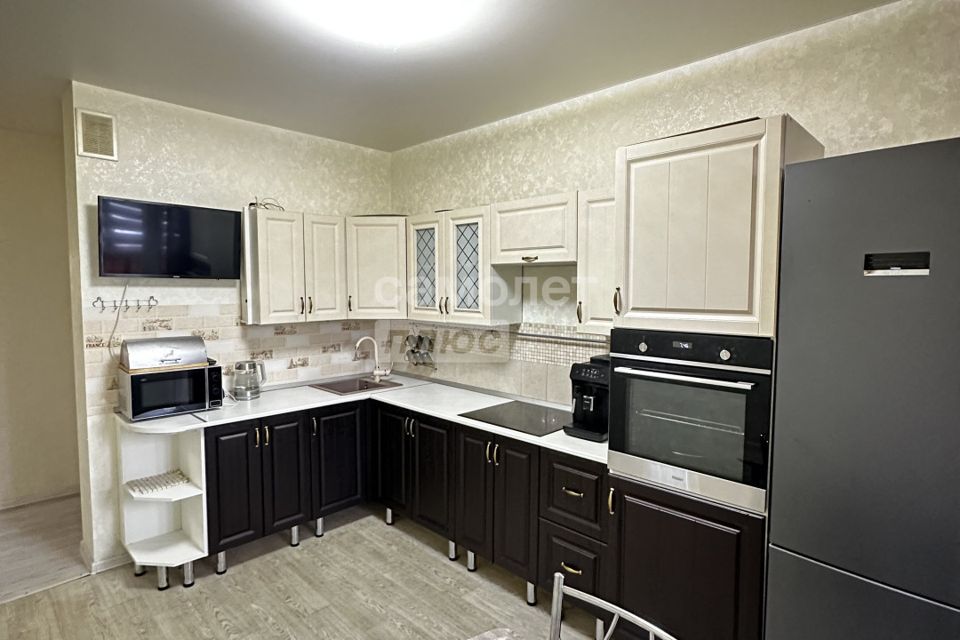 Продаётся 2-комнатная квартира, 64.8 м²