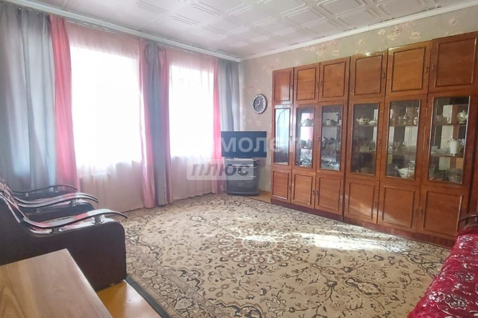 Продаётся 3-комнатная квартира, 62.2 м²