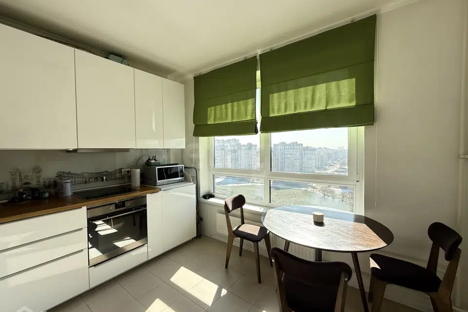 Продаётся 2-комнатная квартира, 68.2 м²