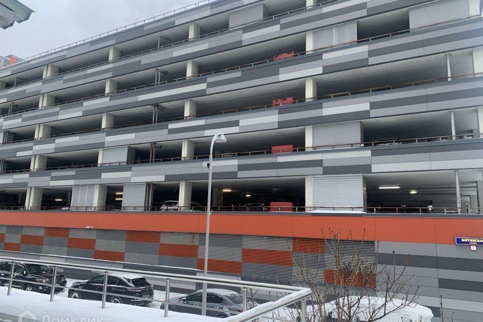 Продаётся машиноместо, 13.3 м²