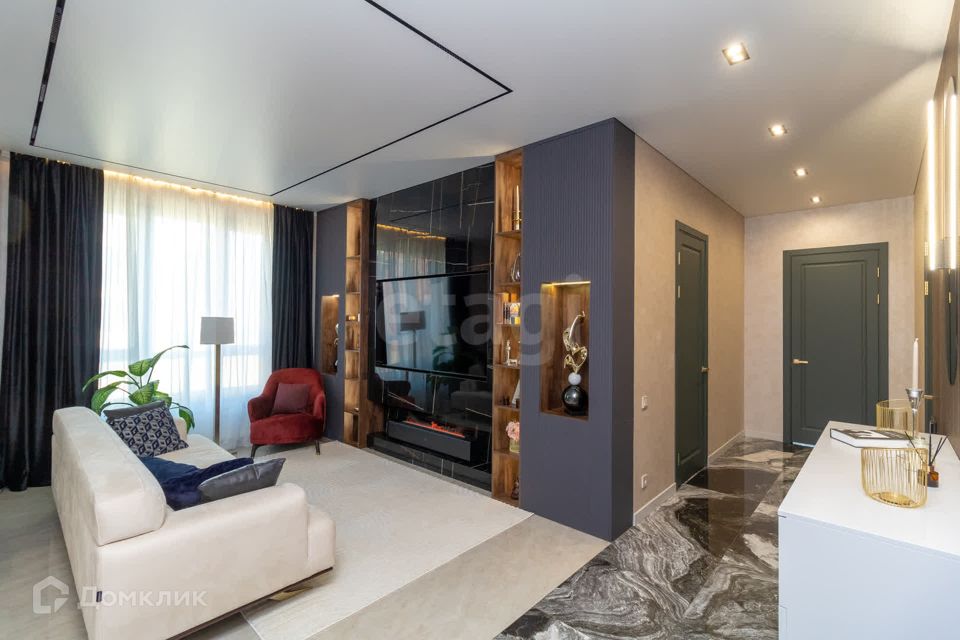 Продаётся 2-комнатная квартира, 95.7 м²