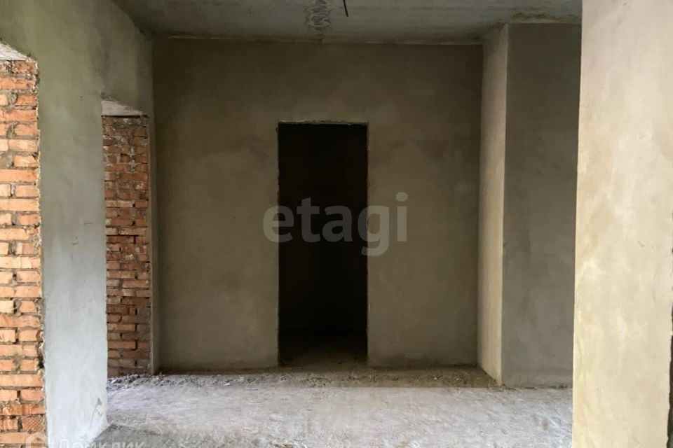 Продаётся 2-комнатная квартира, 72 м²