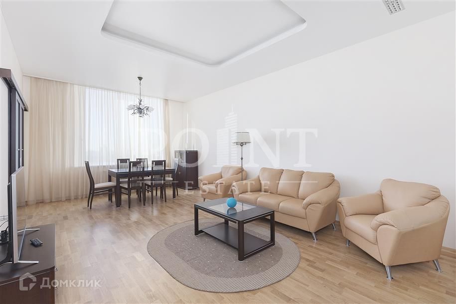 Сдаётся 3-комнатная квартира, 151 м²