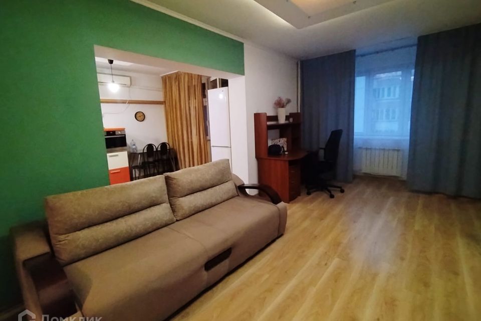 Сдаётся 1-комнатная квартира, 45 м²