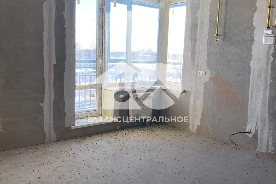 Продаётся 2-комнатная квартира, 80.7 м²