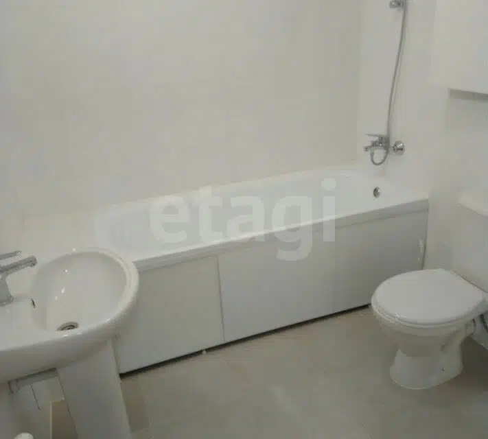 Продаётся 3-комнатная квартира, 75.5 м²