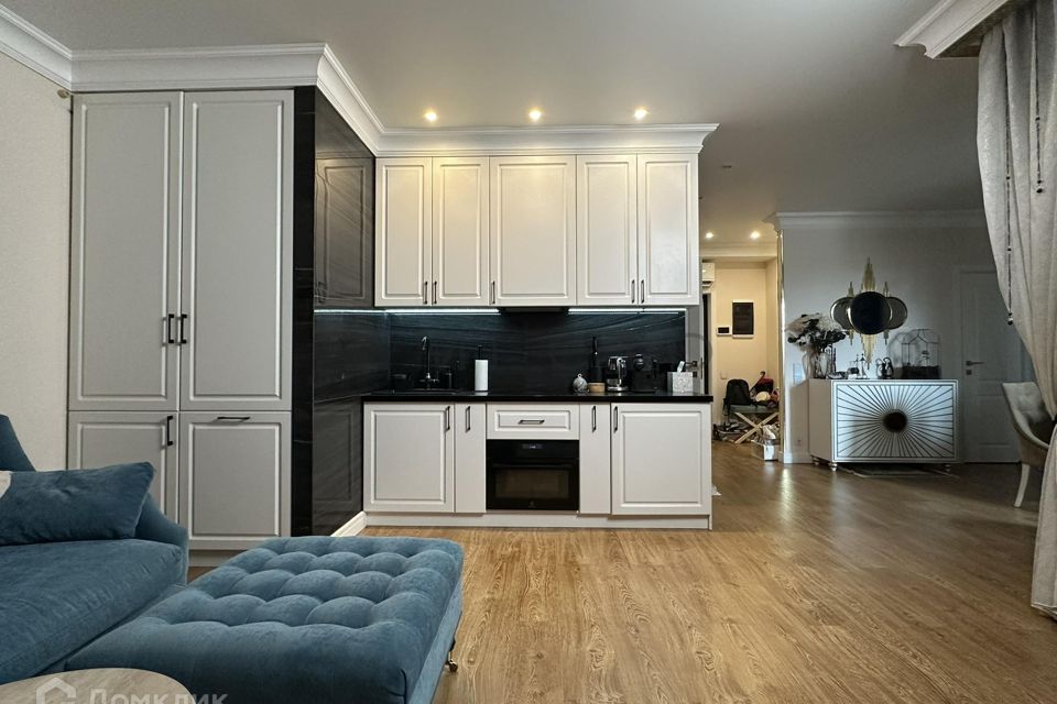 Продаётся 2-комнатная квартира, 65.1 м²