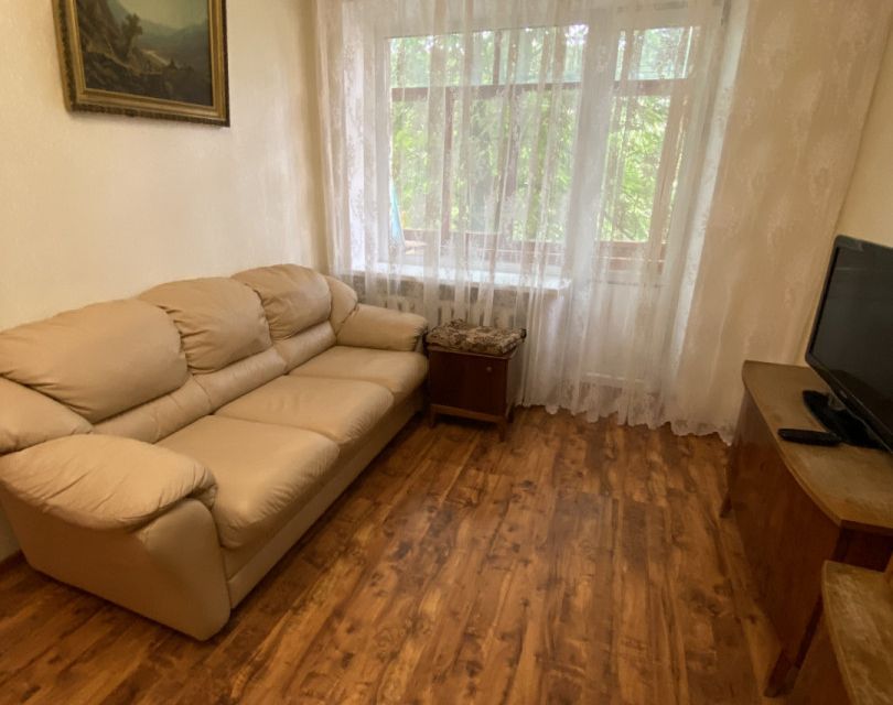 Сдаётся 2-комнатная квартира, 43 м²