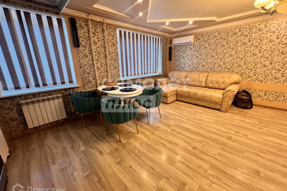 Продаётся 3-комнатная квартира, 67 м²