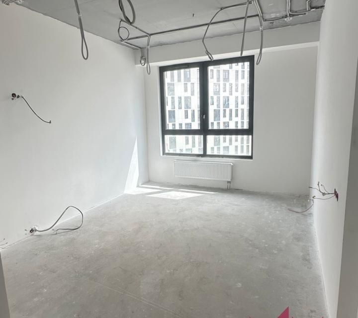 Продаётся 1-комнатная квартира, 43 м²