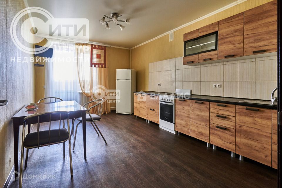 Продаётся 2-комнатная квартира, 89.2 м²