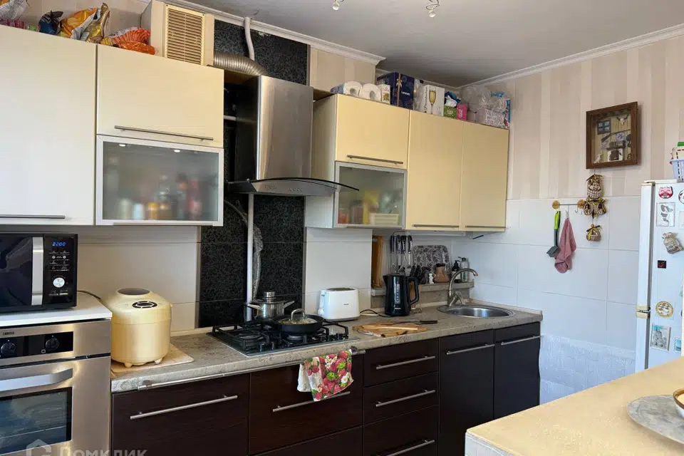 Продаётся 3-комнатная квартира, 62.5 м²