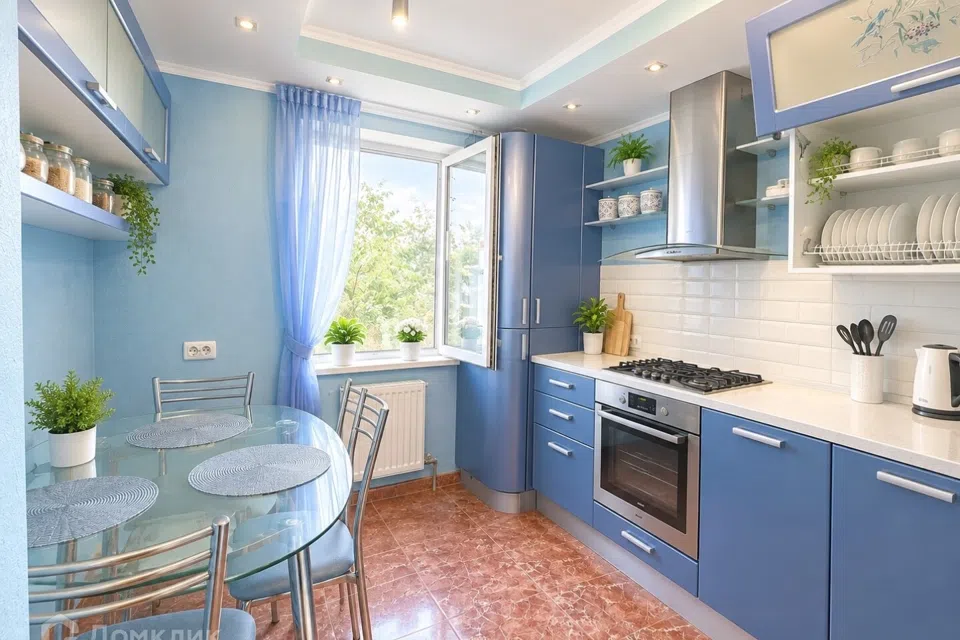 Продаётся 3-комнатная квартира, 74.8 м²